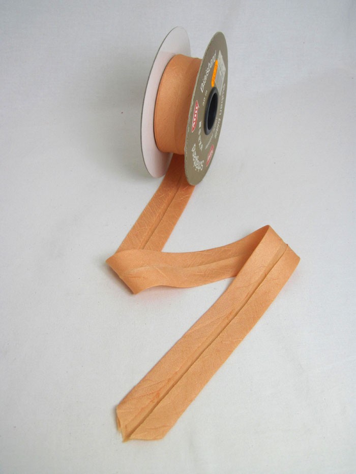 Einfassband/Schrägband-crash-Breite 20mm-gefalzt-apricot-matt-Meterware