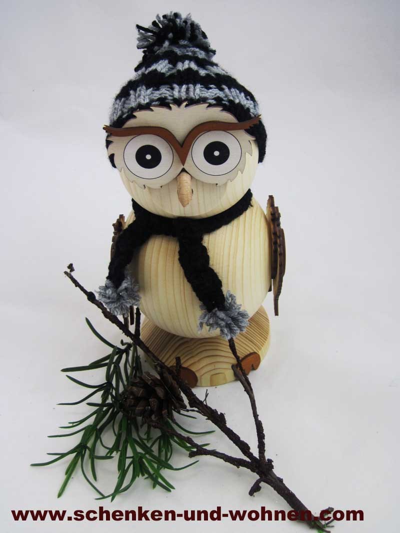 Räucherfigur  "Eule" mit schwarzer Strickmütze und Schal, ca. 24 cm
